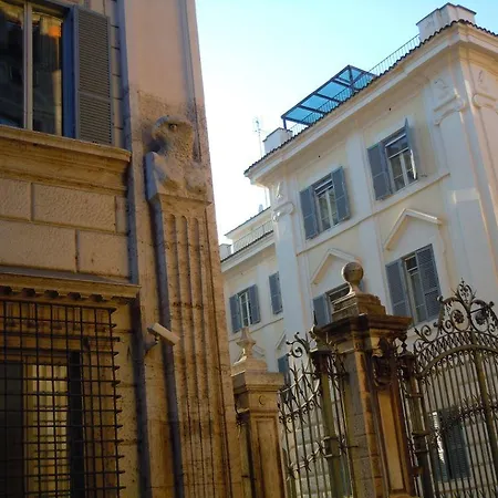 Via Giulia *